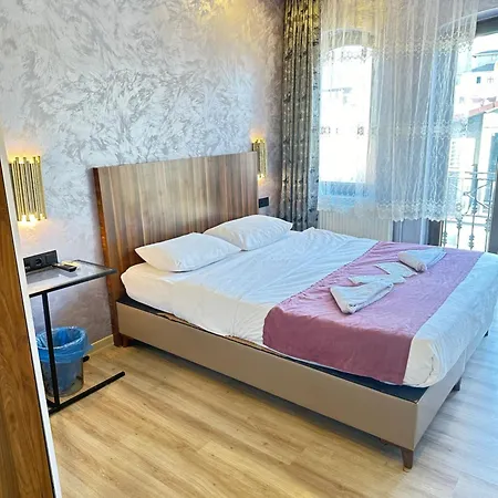 Taxim Alyon 3* Istambul