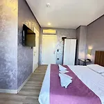 Hotel Taxim Alyon