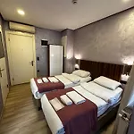 Taxim Alyon 3*