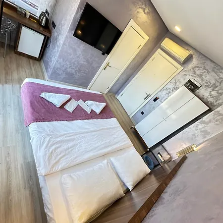 Taxim Alyon Hotel