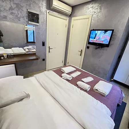 Taxim Alyon Provincia di Istanbul