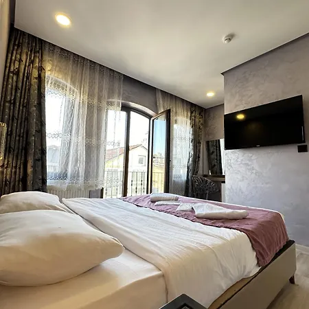 Taxim Alyon Hotel