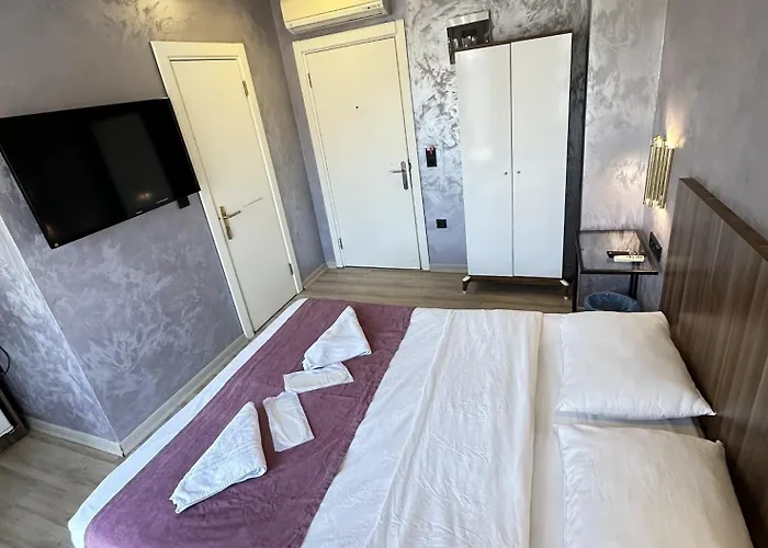 Hotel Taxim Alyon 3*